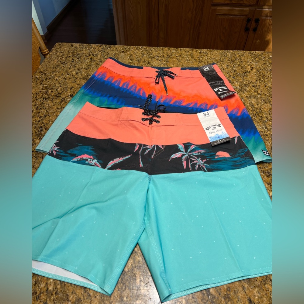 BILLABONG BUNDLE 2 mens size 34